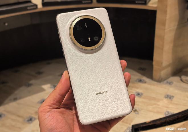 华为Mate80确实很猛但这几个新技术没了！(图5)