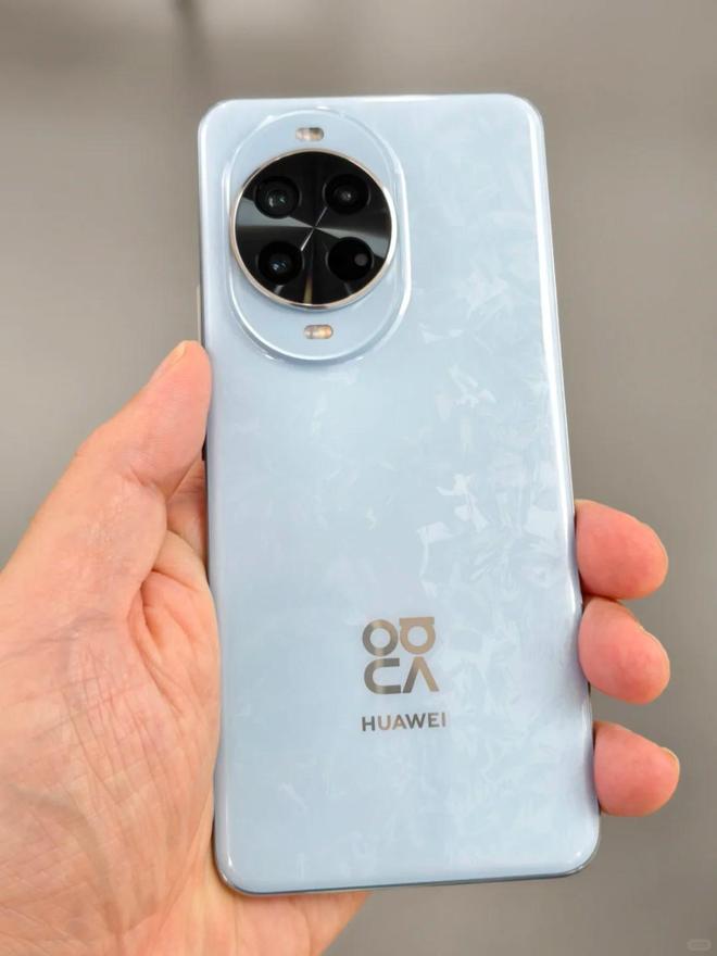 荣耀400对比华为nova14系列价格相差100元谁更值得推荐(图1)